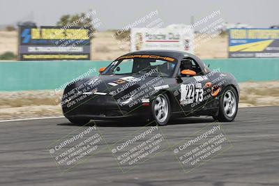 media/Jun-01-2025-CalClub SCCA (Sun) [[eae223c5dd]]/Group 6/Race (Front Straight)/